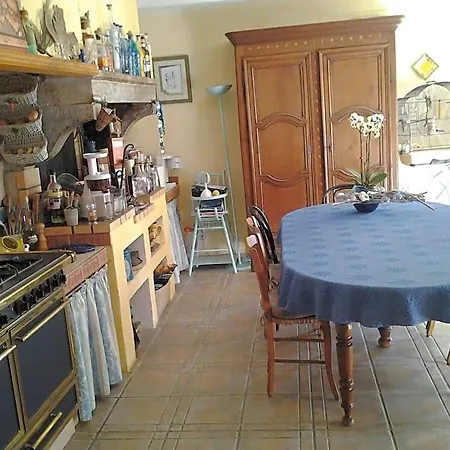 Bed & Breakfast Les Hibiscus Saint-Jean-le-Centenier