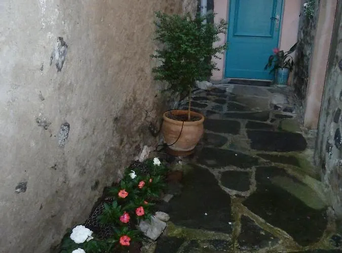 Panzió Les Hibiscus